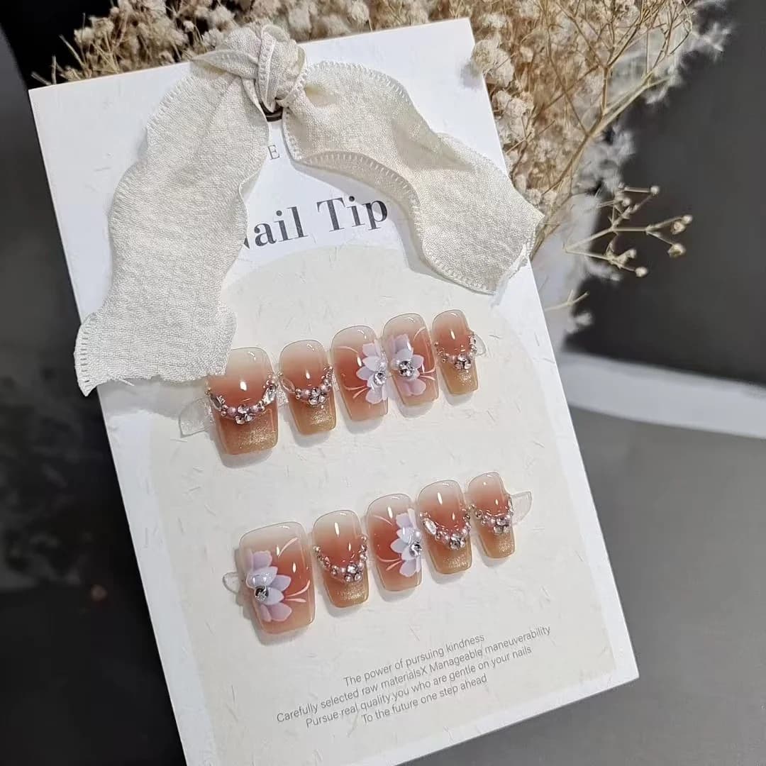 Τεχνητά Νύχια Floral Cat Eye με Σχέδιο Αστεριών