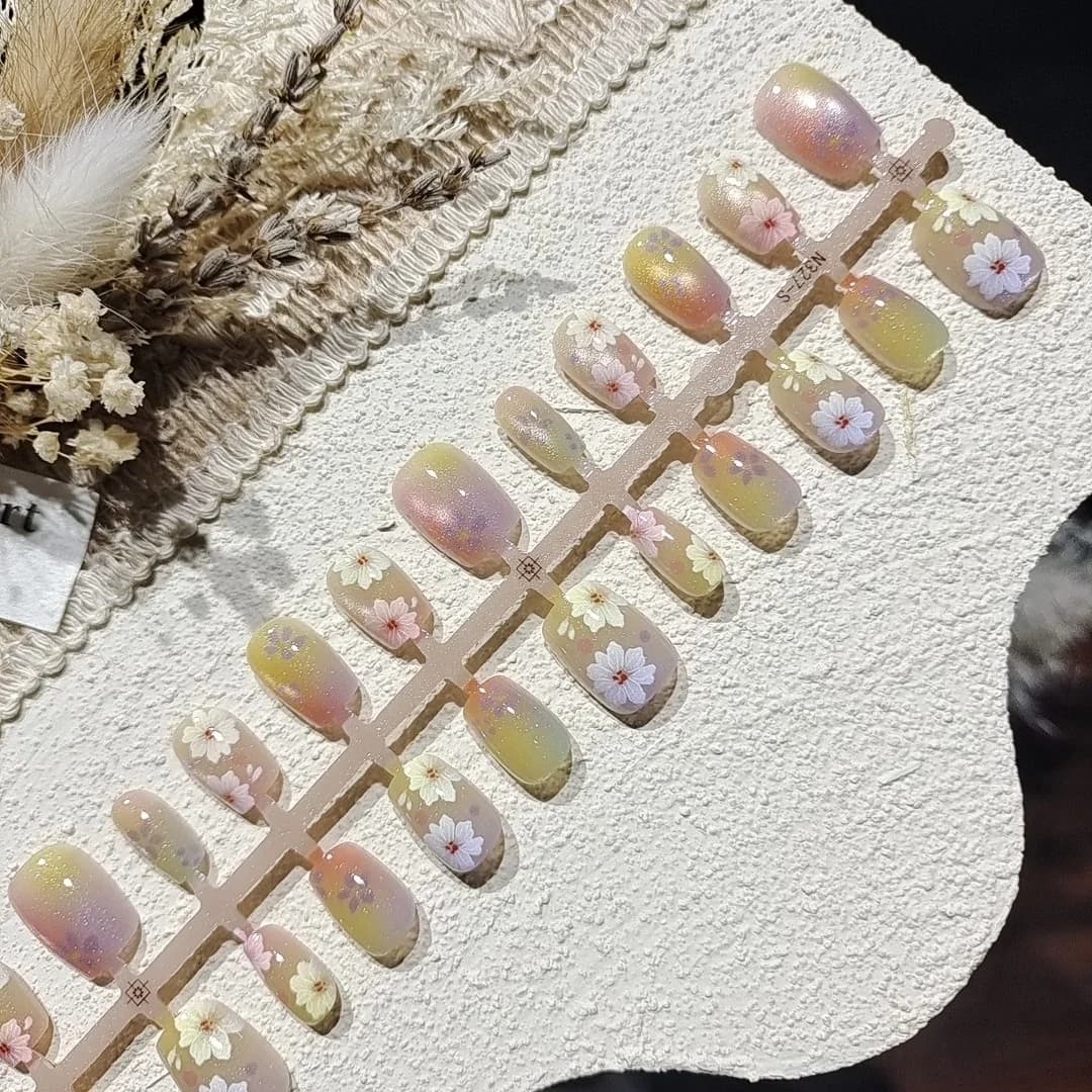 Τεχνητά Νύχια Floral Cat Eye Κοντό Σχήμα Ballerina
