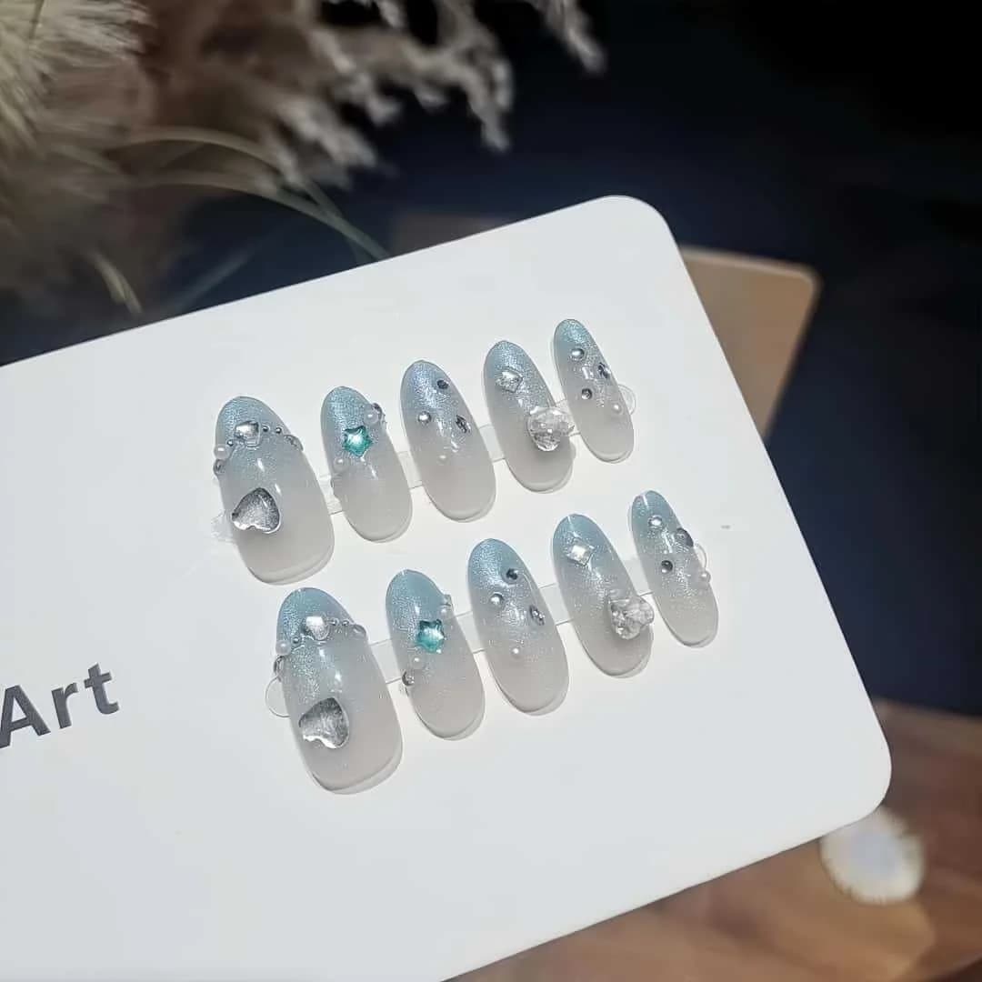 Μπλε Gradient Cat Eye Τεχνητά Νύχια με Στρας